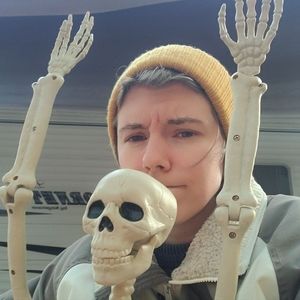 Meet your Posher, Sage